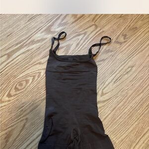 SKIMS Black Tank Top